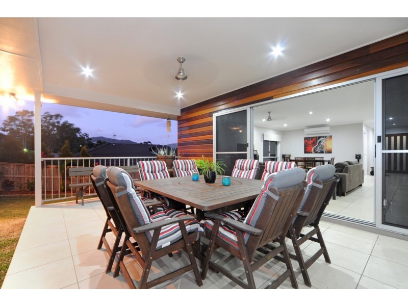 32 Sunset Drive, Jubilee Pocket QLD 4802