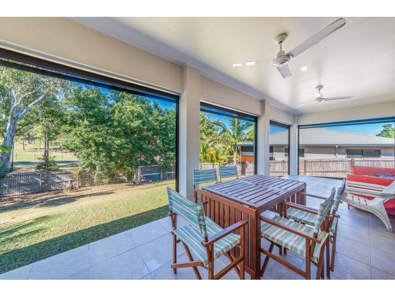 5 Jonquill Court, Cannonvale QLD 4802