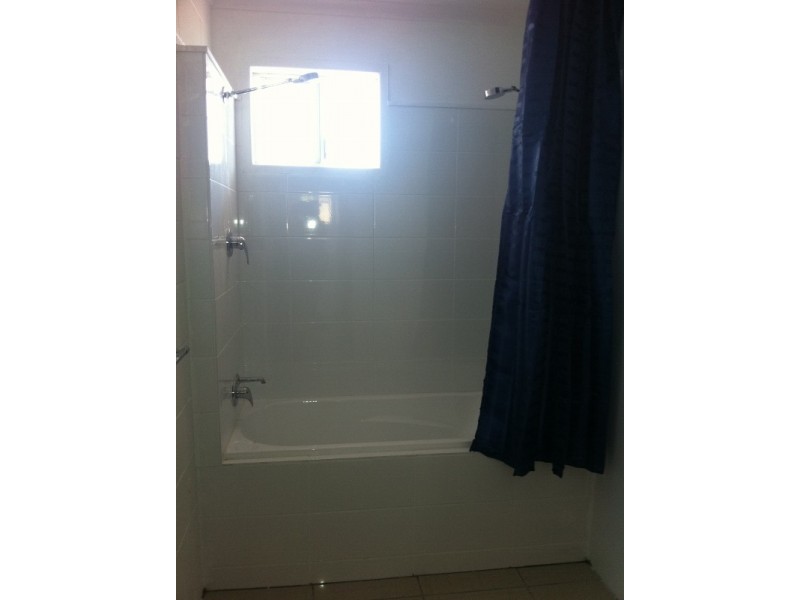 83/3 Eshelby Drive, Cannonvale QLD 4802