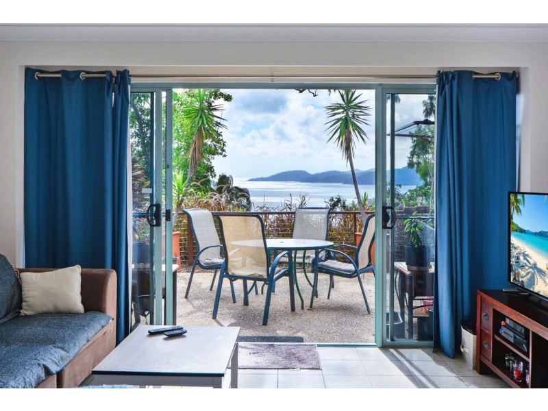13/3 Banksia Court, Sunset Waters, Hamilton Island QLD 4803