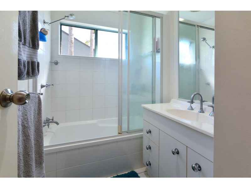 13/3 Banksia Court, Sunset Waters, Hamilton Island QLD 4803