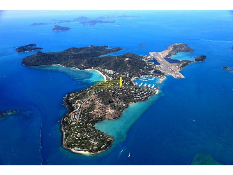 13/3 Banksia Court, Sunset Waters, Hamilton Island QLD 4803