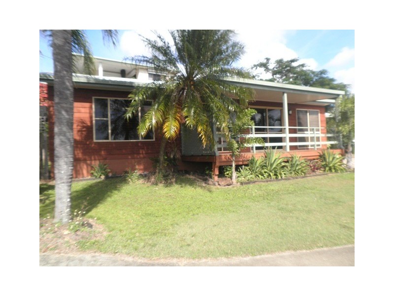 5 Katoota Court, Cannonvale QLD 4802