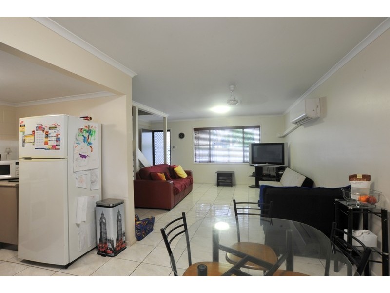 4/12 Davy Avenue, Proserpine QLD 4800