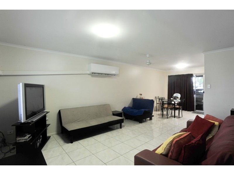 4/12 Davy Avenue, Proserpine QLD 4800