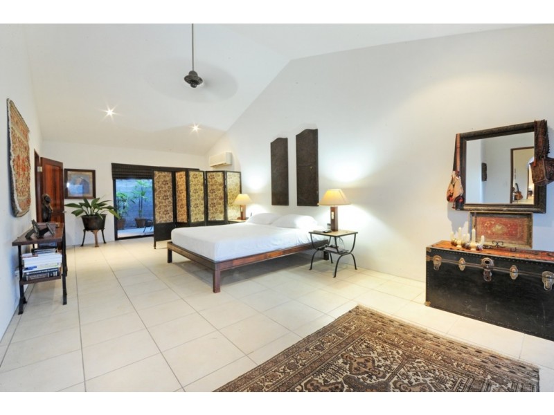 58 Ridgeview Road, Cannonvale QLD 4802