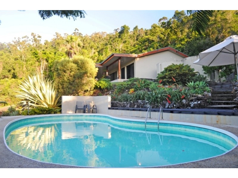 58 Ridgeview Road, Cannonvale QLD 4802