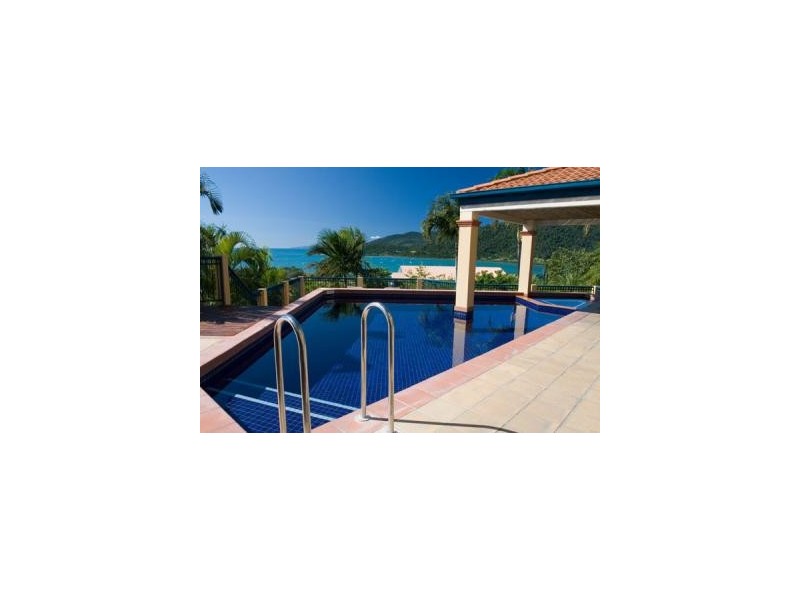 18/12 Golden Orchid Drive, Airlie Beach QLD 4802