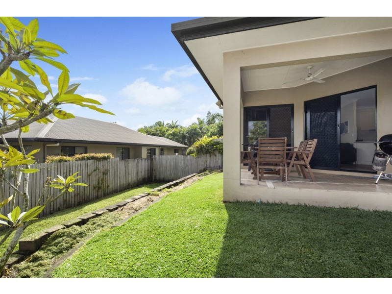 1/1 Ryben Court, Cannonvale QLD 4802
