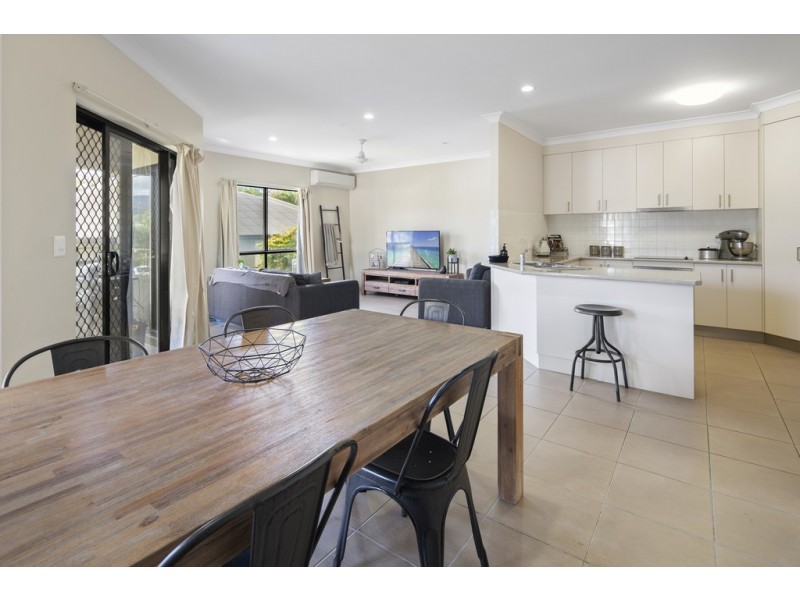 1/1 Ryben Court, Cannonvale QLD 4802
