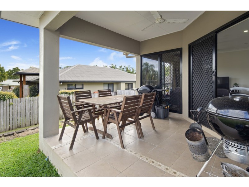 1/1 Ryben Court, Cannonvale QLD 4802