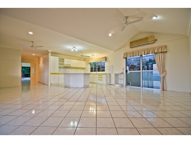 1 Airlie Crescent, Airlie Beach QLD 4802