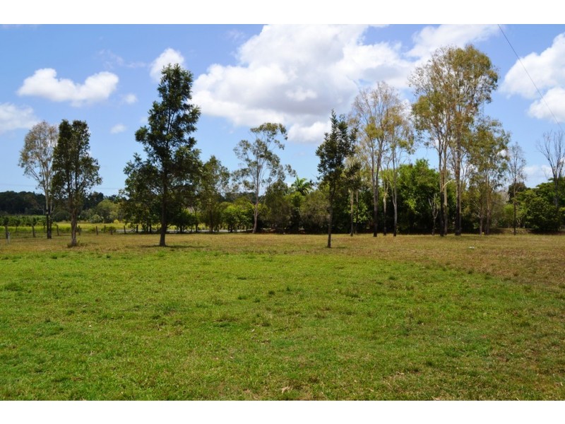 43 Smethurst Road, Mount Julian QLD 4800