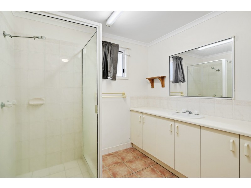 3/24 Island Drive, Cannonvale QLD 4802