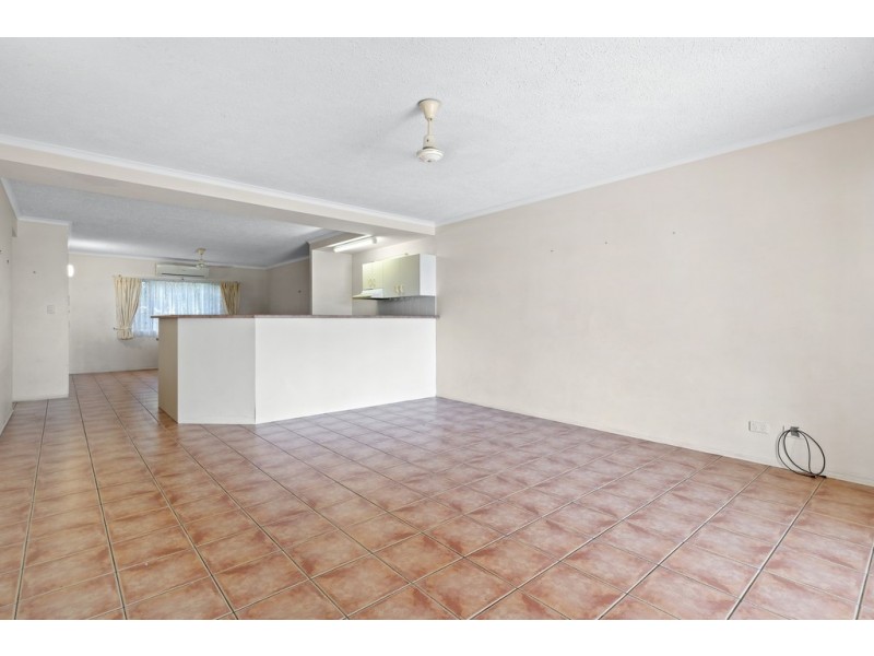 3/24 Island Drive, Cannonvale QLD 4802