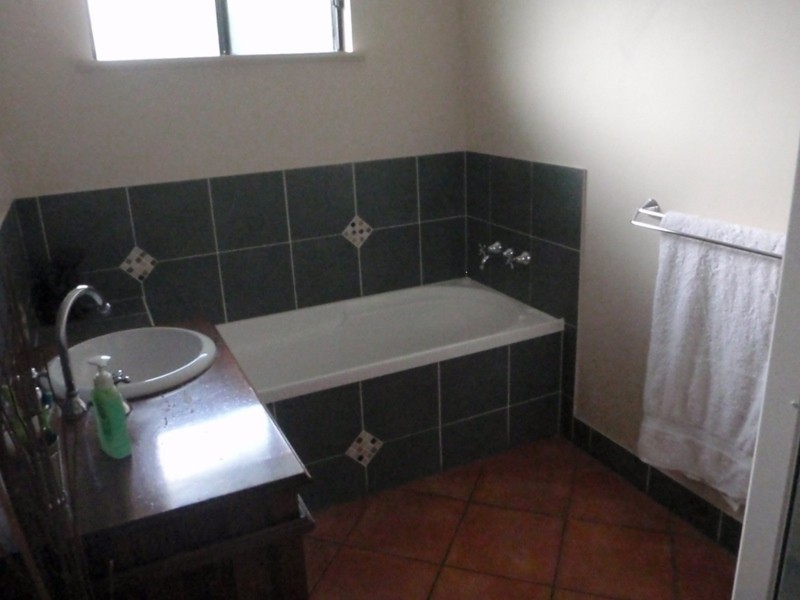 15 Sanctuary Avenue, Jubilee Pocket QLD 4802