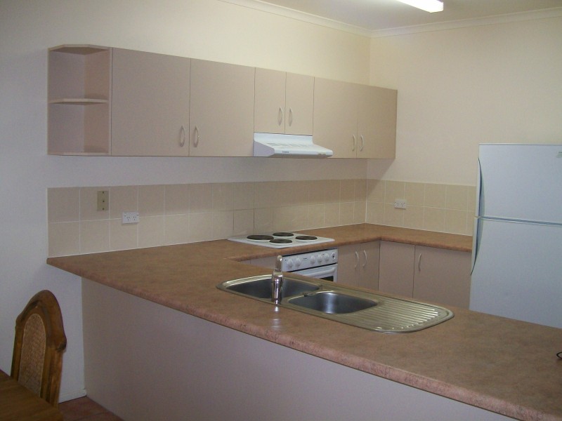 12/24 Island Drive, Cannonvale QLD 4802