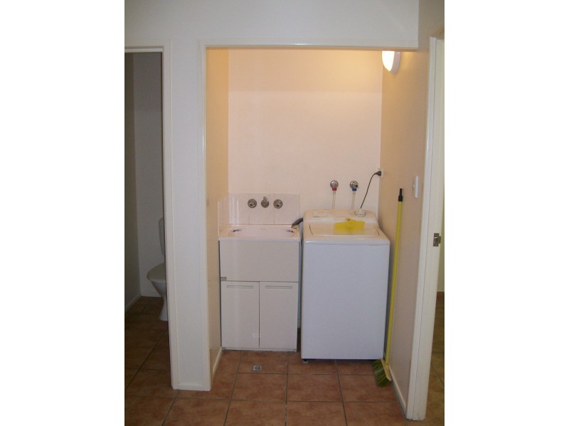 12/24 Island Drive, Cannonvale QLD 4802