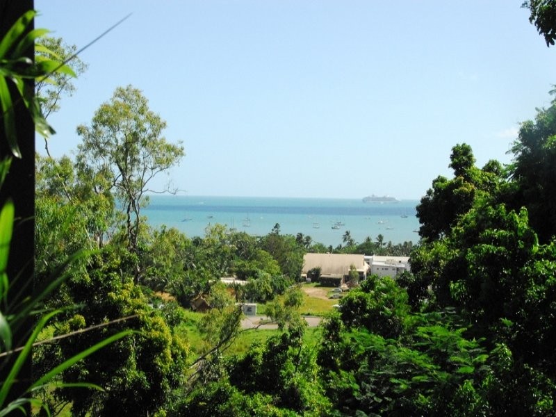 13 Stonehaven, Airlie Beach QLD 4802