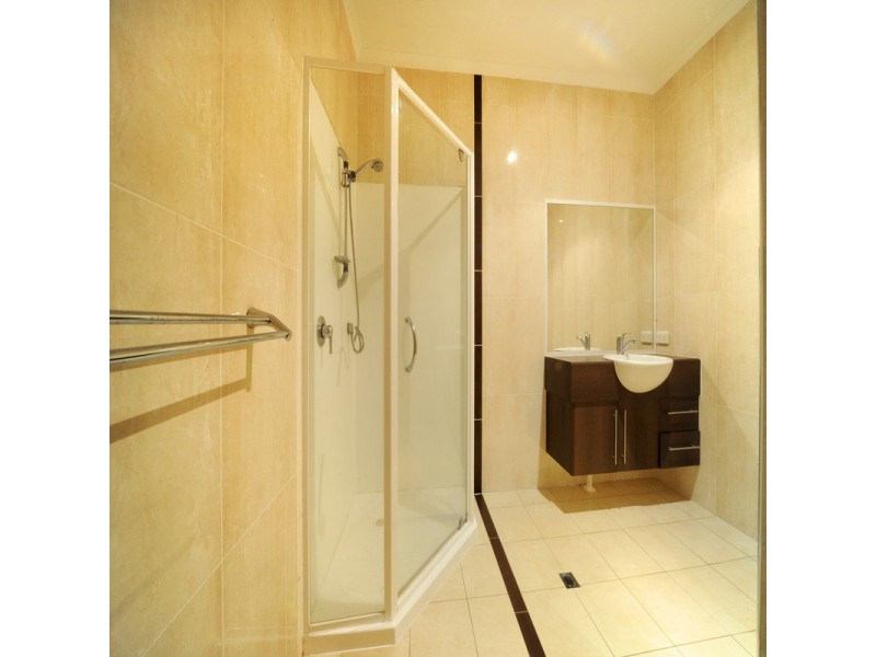 2/6 Salmon Court, Cannonvale QLD 4802