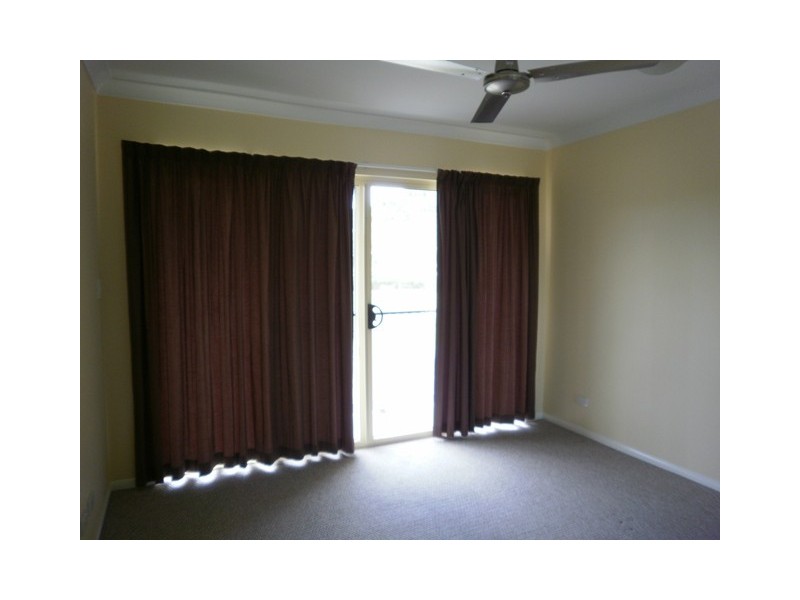 2/152 Shute Harbour Road, Cannonvale QLD 4802