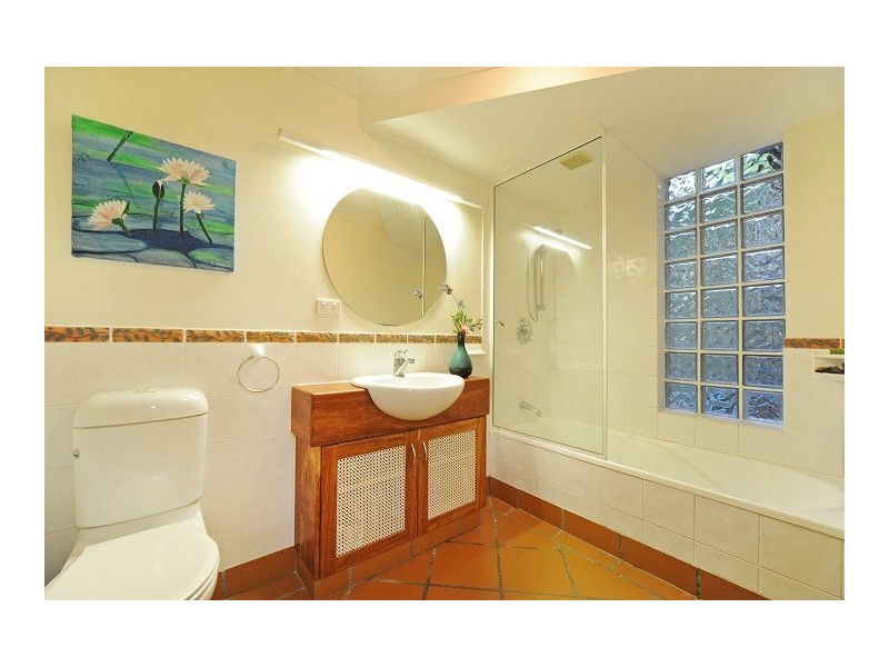 2 Airlie Crescent, Airlie Beach QLD 4802