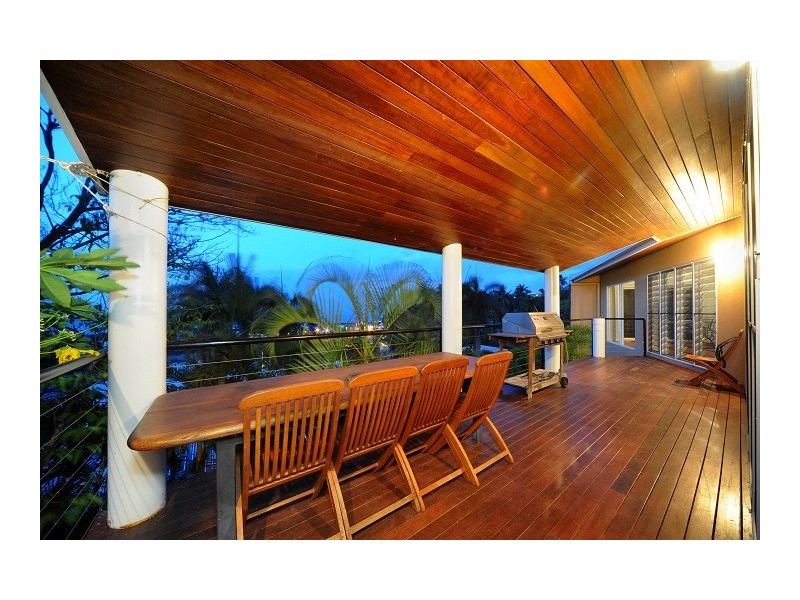 2 Airlie Crescent, Airlie Beach QLD 4802