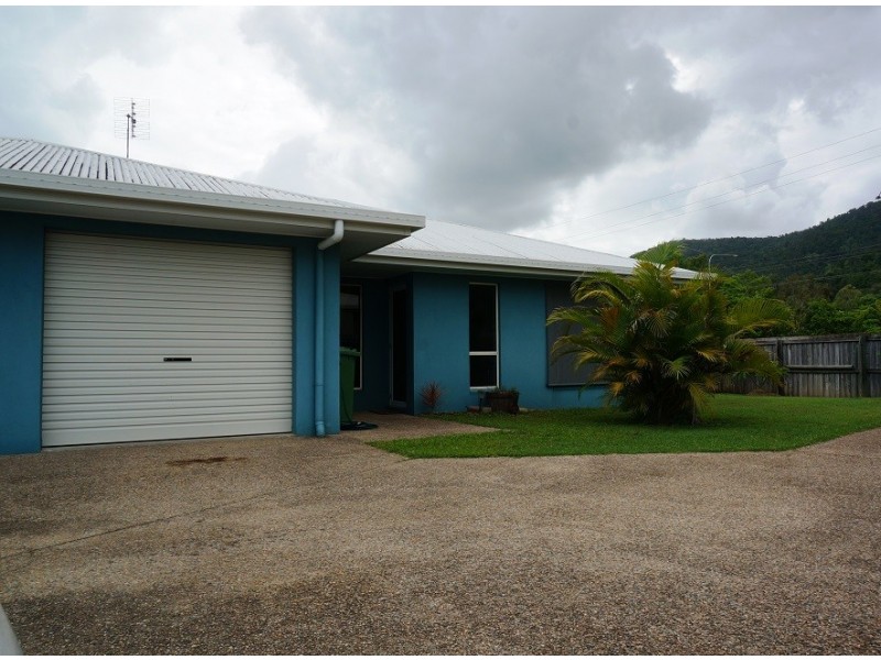2/40 Banksia Court, Cannonvale QLD 4802