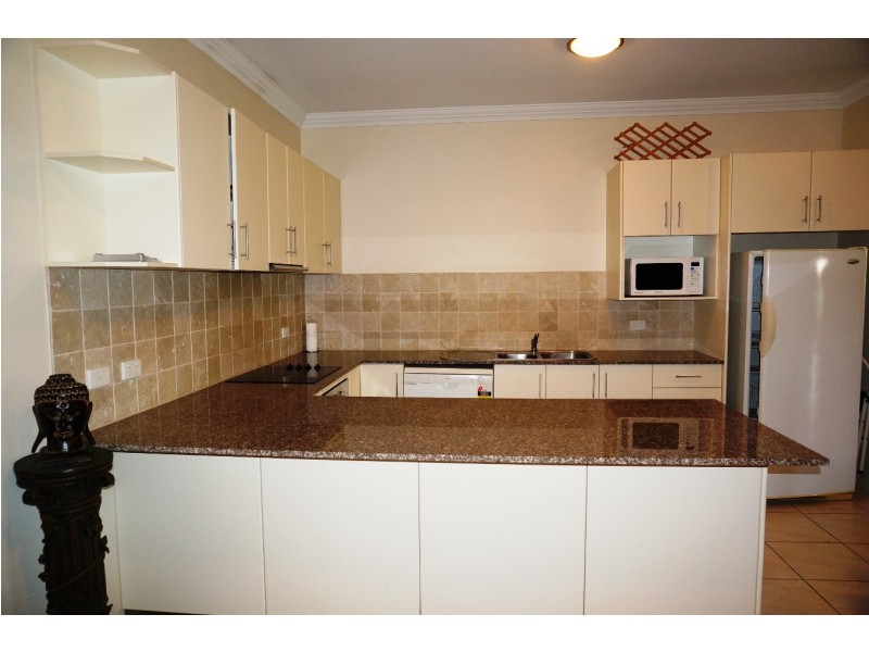 48/21 Baybreeze, Shute Harbour Road, Cannonvale QLD 4802