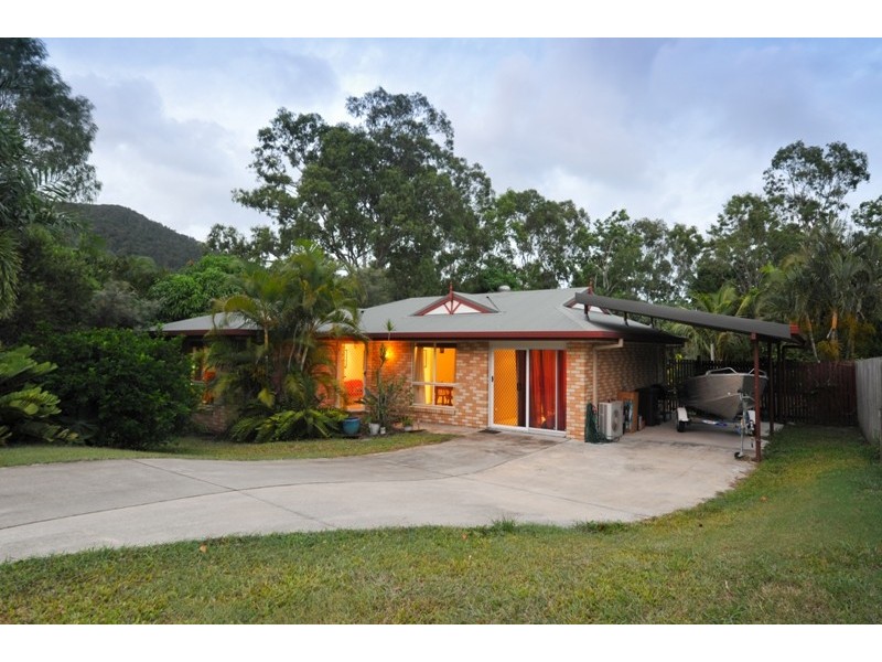 1 Sabel Boulevard, Jubilee Pocket QLD 4802