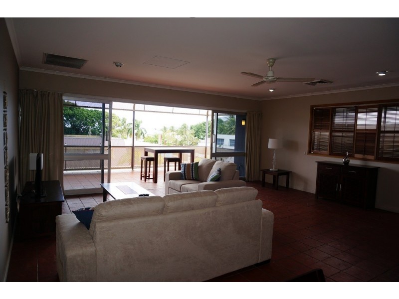 1/348 Shute Harbour Road, Airlie Beach QLD 4802