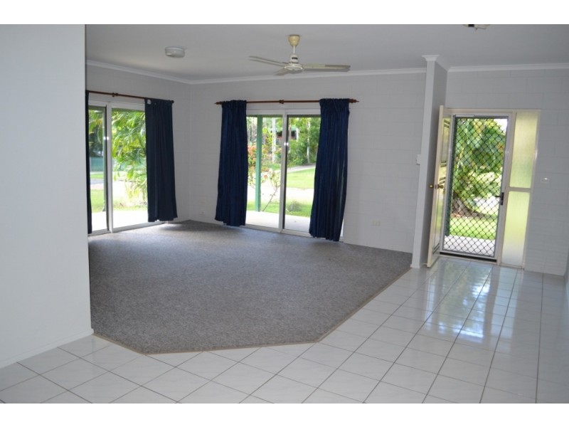 4 Sandpiper Cres, Jubilee Pocket QLD 4802