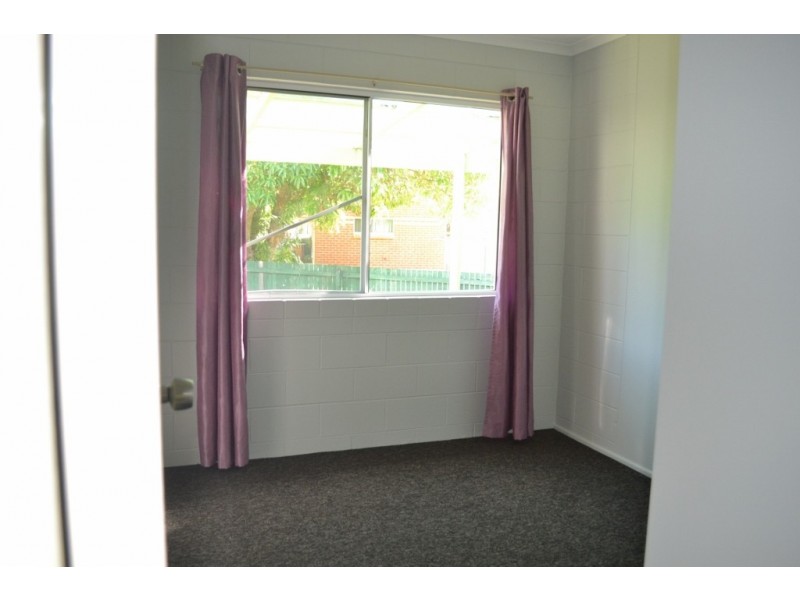 4 Sandpiper Cres, Jubilee Pocket QLD 4802