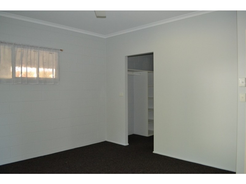 4 Sandpiper Cres, Jubilee Pocket QLD 4802