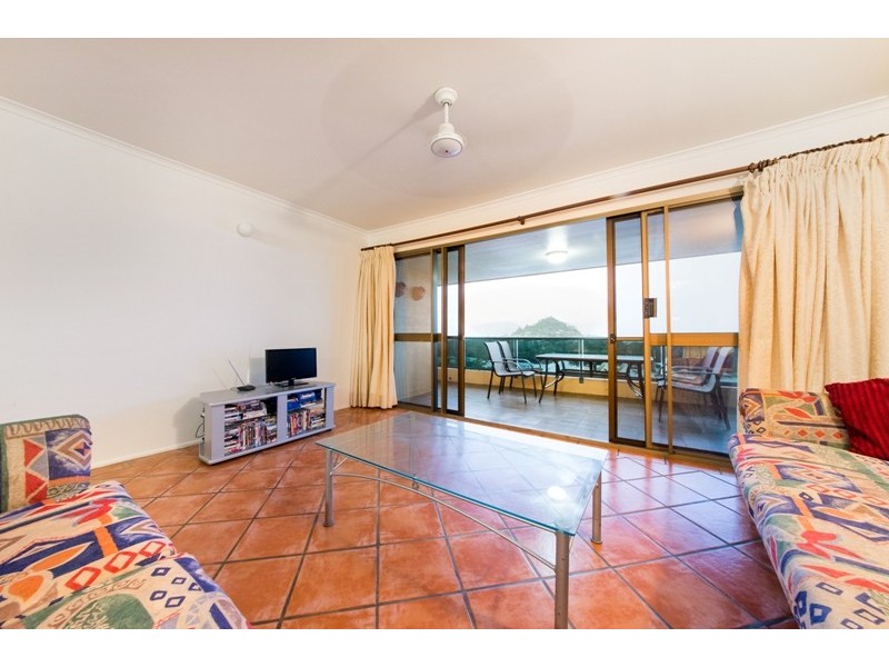 130/4 Eshelby Drive, Cannonvale QLD 4802