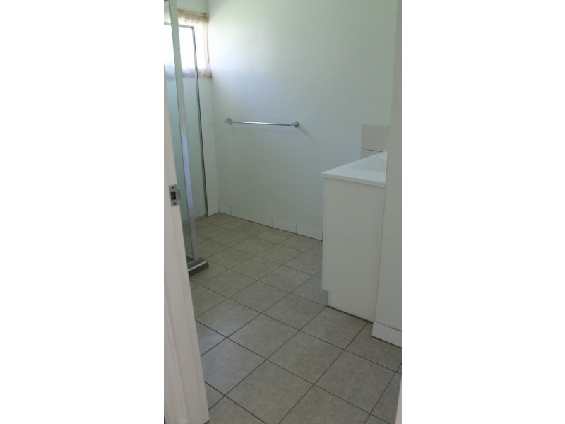 4 Adina street, Cannonvale QLD 4802