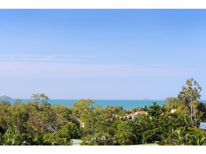 5/13 Border Drive, Cannonvale QLD 4802