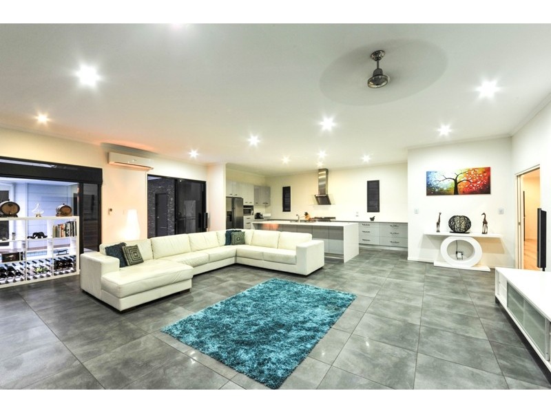 140 Kookaburra Drive, Cannon Valley QLD 4800