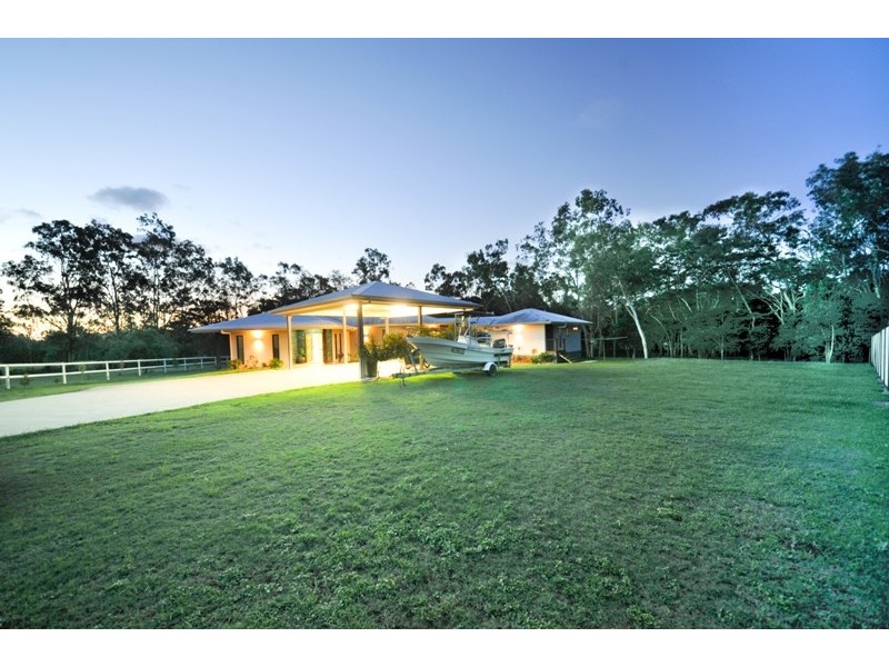 140 Kookaburra Drive, Cannon Valley QLD 4800