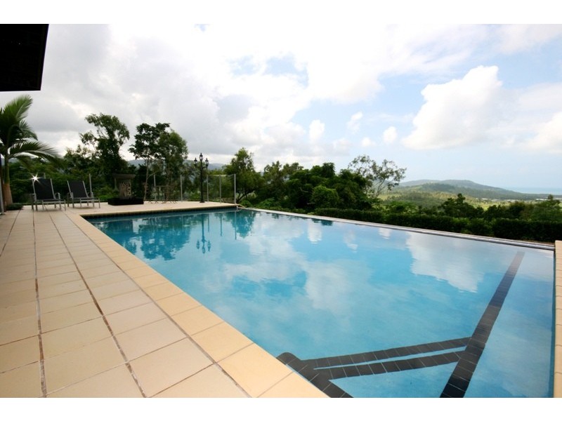 36 Pepperberry Lane, Riordanvale QLD 4800