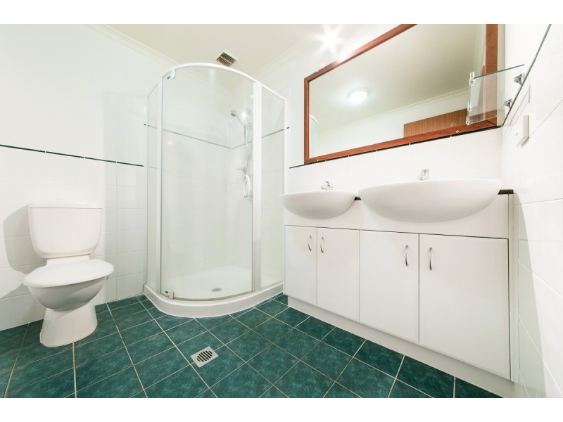 5/36 Coral Esplanade, Cannonvale QLD 4802