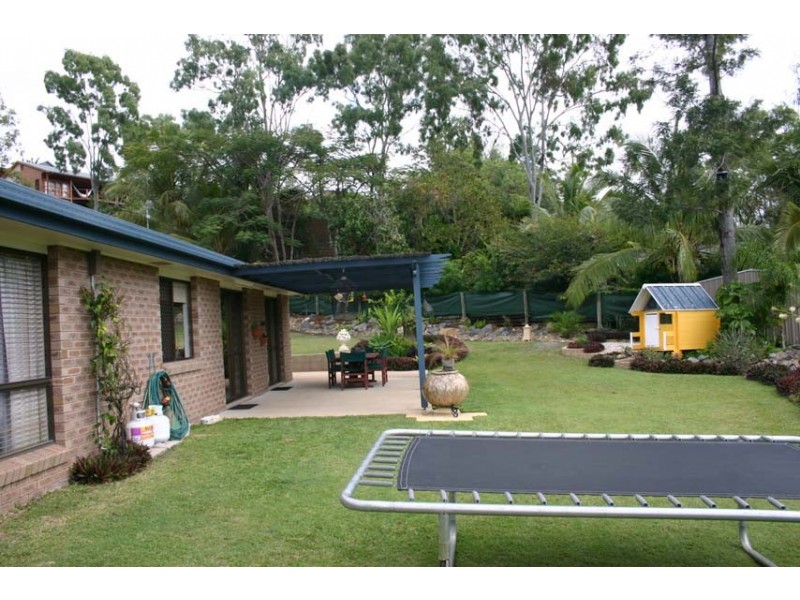 6 Laurence Close, Cannonvale QLD 4802