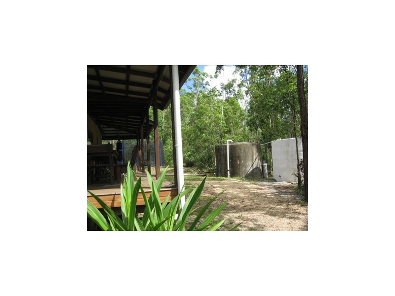 109 Richardson Road, Sugarloaf QLD 4800