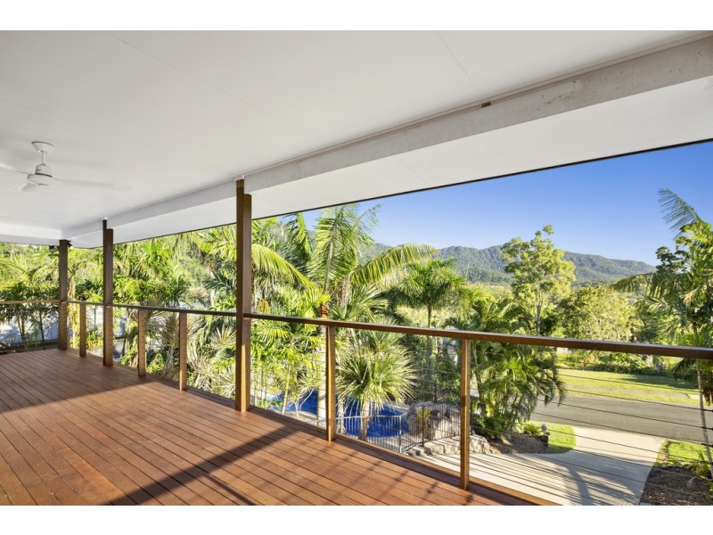 55 Country Road, Cannonvale QLD 4802