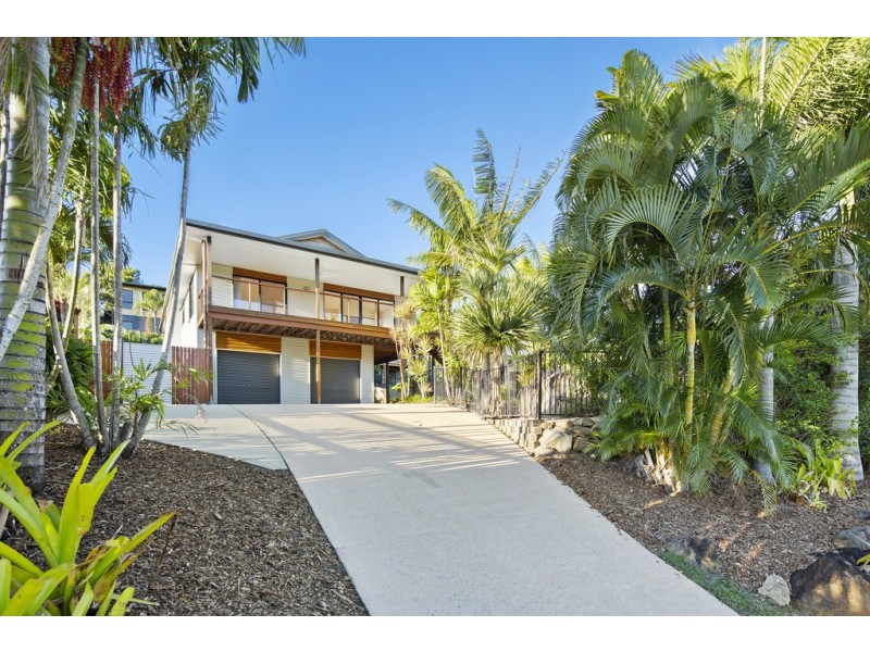 55 Country Road, Cannonvale QLD 4802