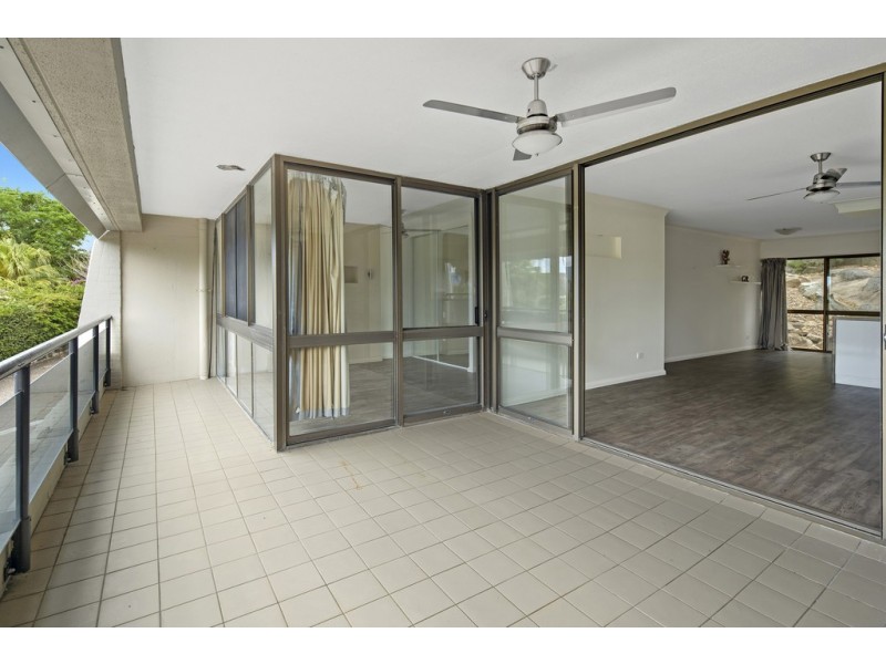 108/2 Eshelby Drive, Cannonvale QLD 4802