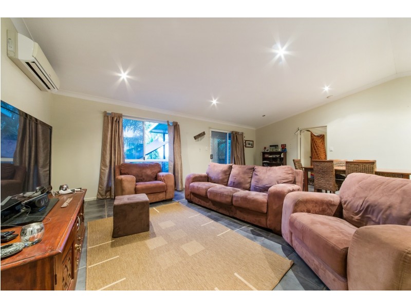 7 South Molle Boulevard, Cannonvale QLD 4802