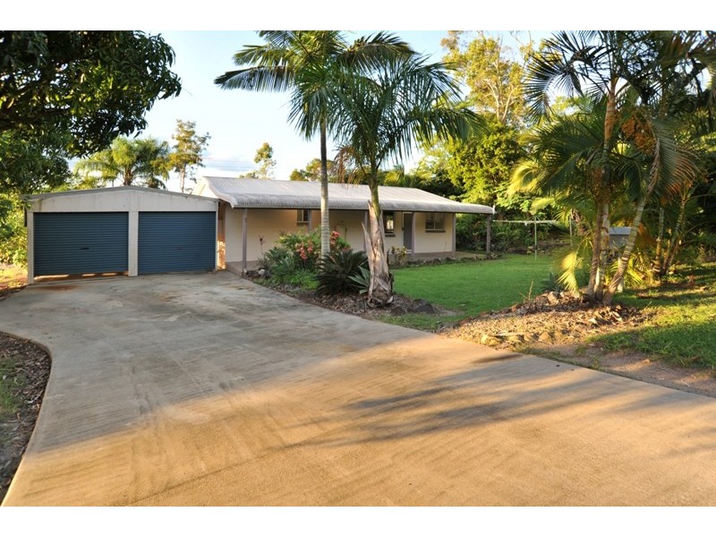 5 William Close, Cannonvale QLD 4802