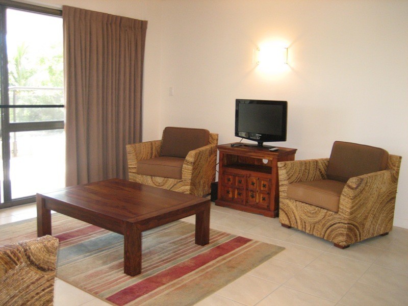 7/2 Eshelby Drive, Cannonvale QLD 4802