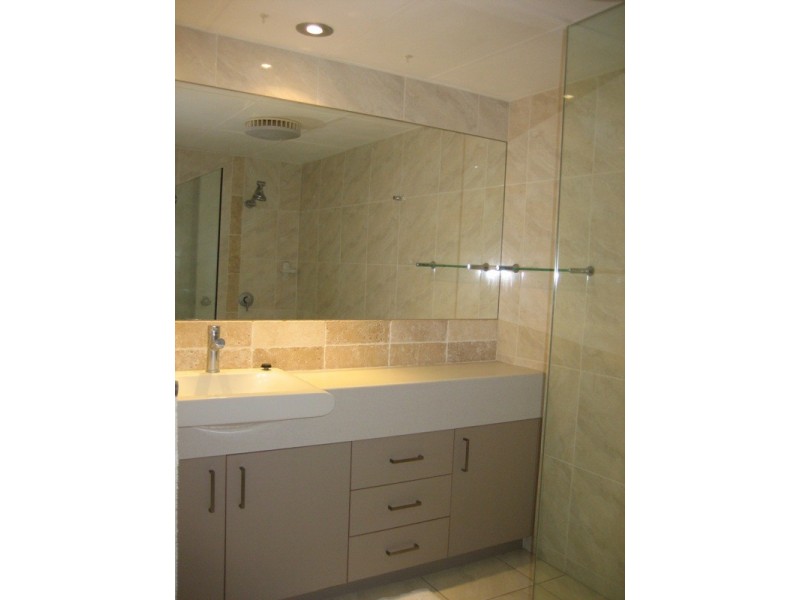 7/2 Eshelby Drive, Cannonvale QLD 4802